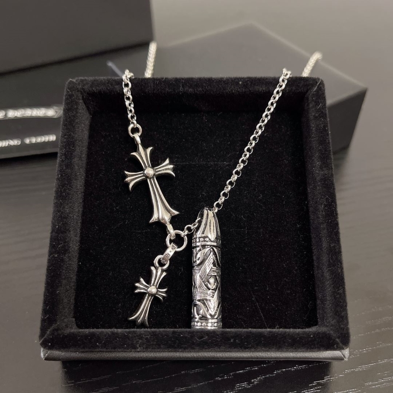 Ch**me He**ts necklaces